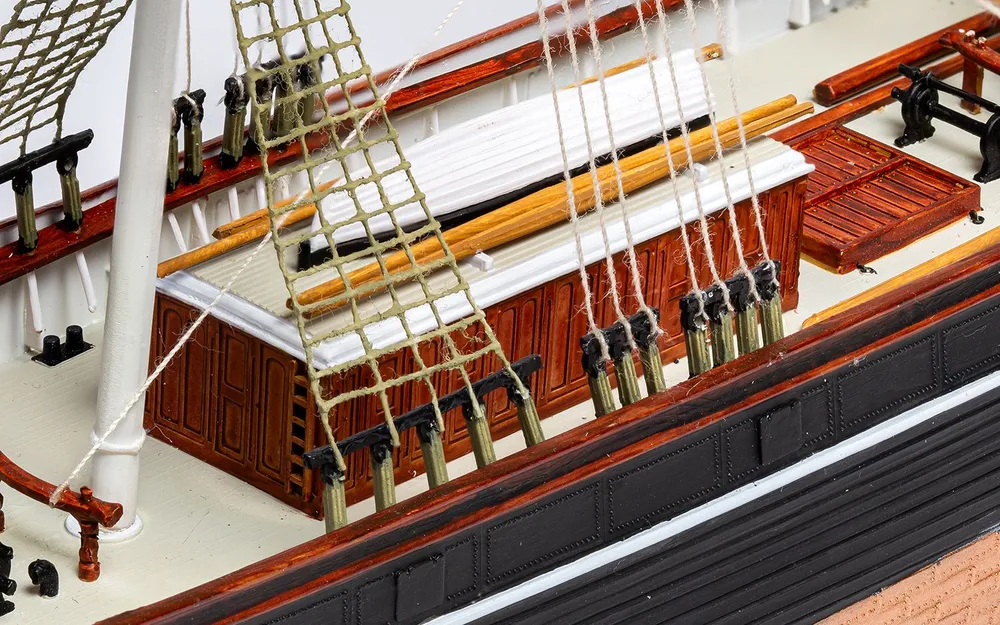 Le Piccole - Cutty Sark - Scala 1:200 - mm 610 - il kit non contiene vele