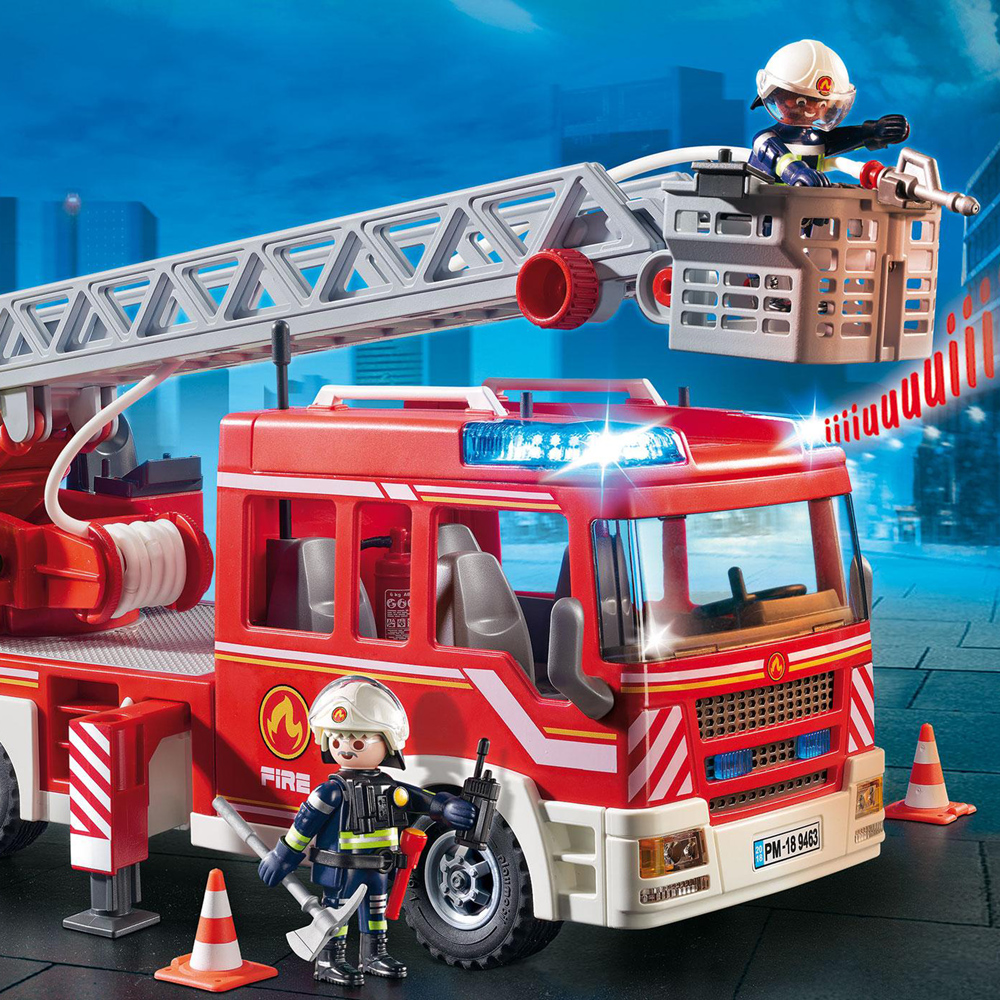 playmobil fire engine with ladder