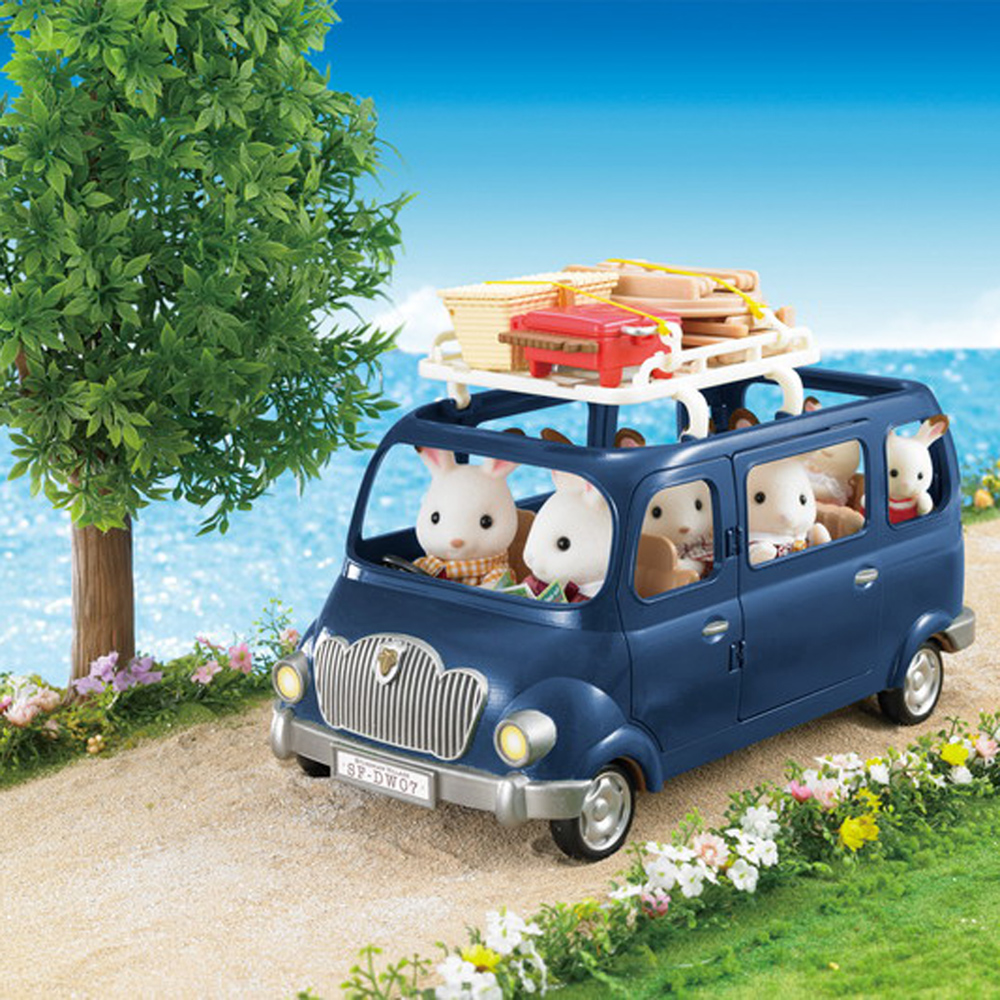 sylvanian families bluebell seven seater argos