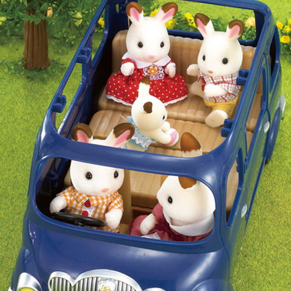 sylvanian families bluebell seven seater argos